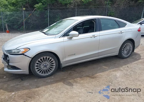 2013 Ford Fusion Hybrid Titanium from USA, damaged, VIN 3FA6P0RU7DR281902